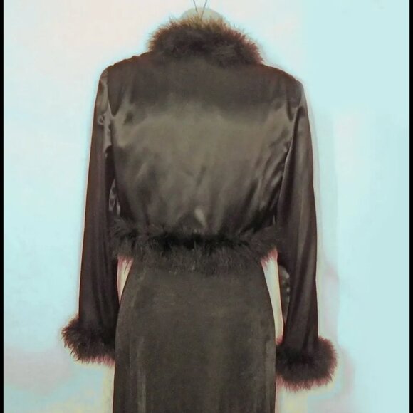 Vintage Black Satin Bolero, Satin with Maribou Feathers - 80s - Picture 6 of 12